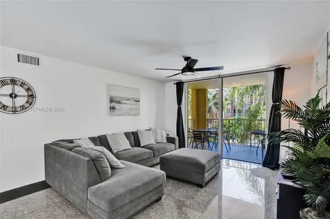 19701 E Country Club Drive Aventura FL 33180