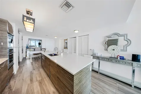 460 NE 28th Street Miami FL 33137