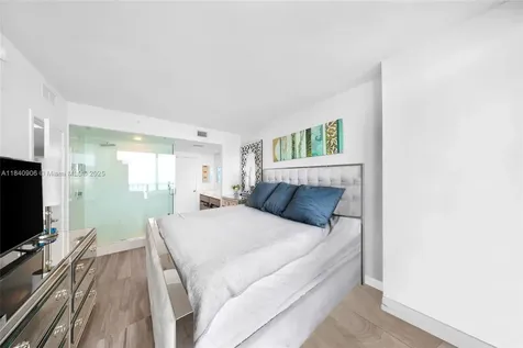 460 NE 28th Street Miami FL 33137