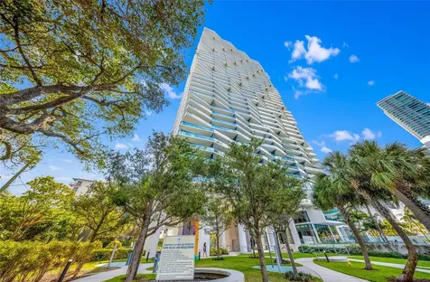 460 NE 28th Street Miami FL 33137