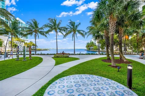 460 NE 28th Street Miami FL 33137