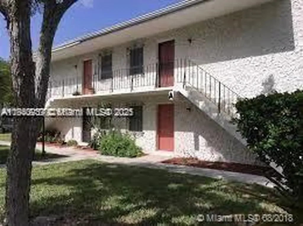 8701 SW 141st Street Palmetto Bay FL 33176