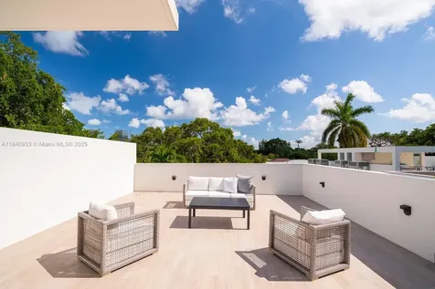 2984 Coconut Avenue Coconut Grove FL 33133