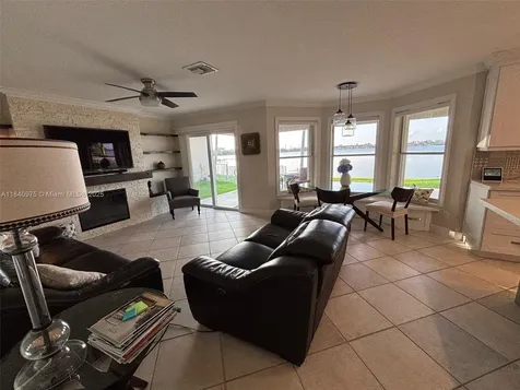 18265 NW 12th Street Pembroke Pines FL 33029
