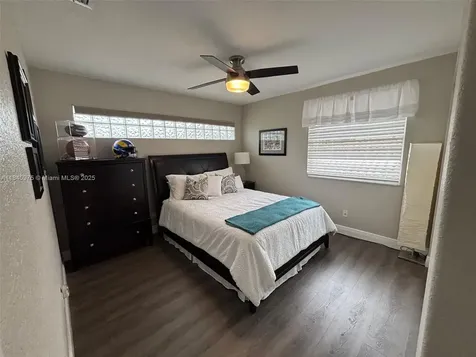 18265 NW 12th Street Pembroke Pines FL 33029