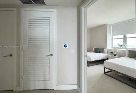 4111 S Ocean Drive Hollywood FL 33019