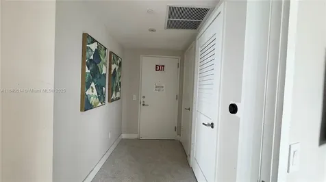 4111 S Ocean Drive Hollywood FL 33019