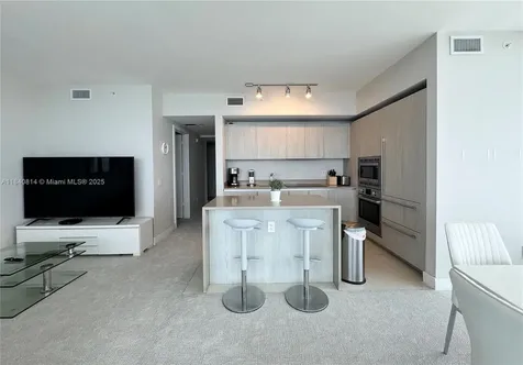 4111 S Ocean Drive Hollywood FL 33019