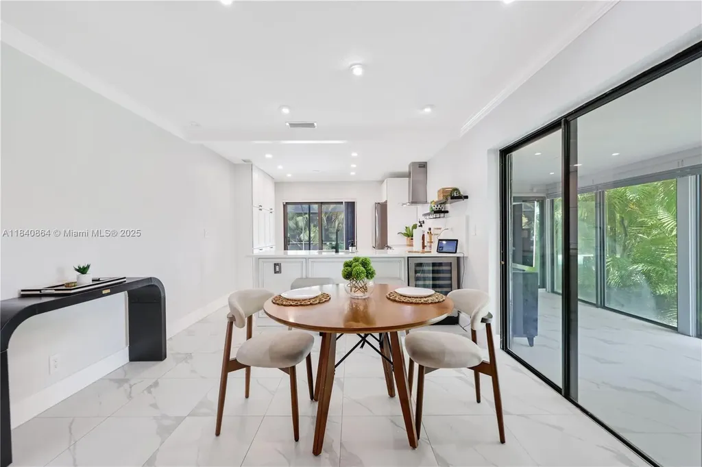 19654 Back Nine Drive Boca Raton FL 33498