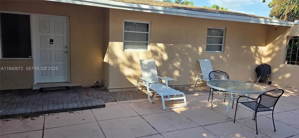2359 N Wallen Drive Palm Beach Gardens FL 33410