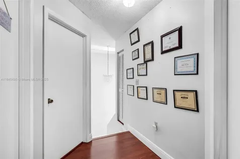 19631 Cypress Court Hialeah FL 33015