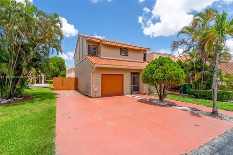 19631 Cypress Court Hialeah FL 33015