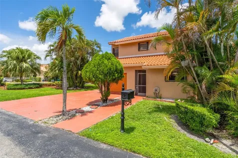 19631 Cypress Court Hialeah FL 33015