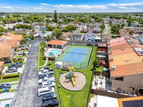 19631 Cypress Court Hialeah FL 33015