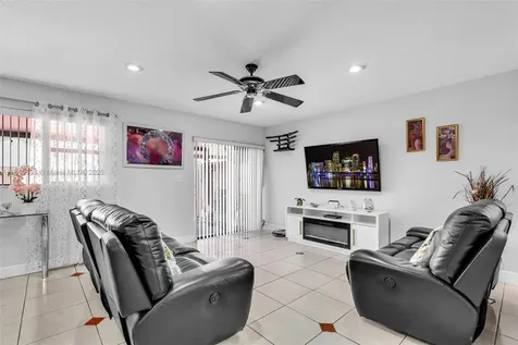 19631 Cypress Court Hialeah FL 33015