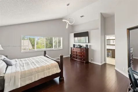 19333 NW 11th Street Pembroke Pines FL 33029