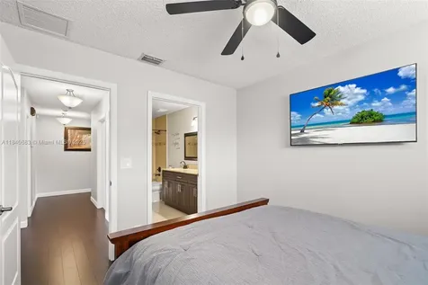 19333 NW 11th Street Pembroke Pines FL 33029