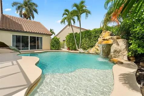 19333 NW 11th Street Pembroke Pines FL 33029