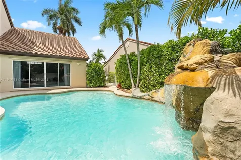 19333 NW 11th Street Pembroke Pines FL 33029