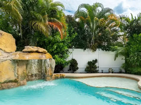 19333 NW 11th Street Pembroke Pines FL 33029