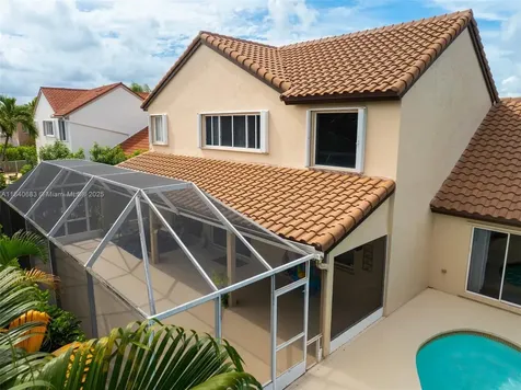 19333 NW 11th Street Pembroke Pines FL 33029