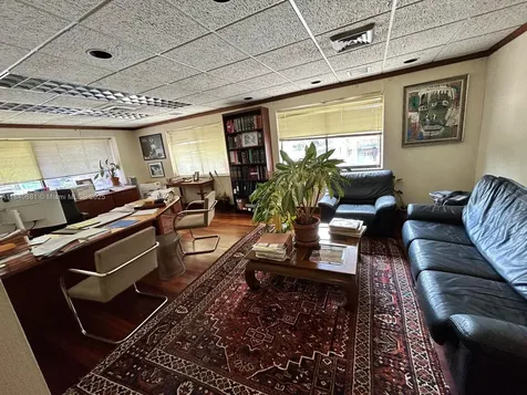 2650 Biscayne Boulevard Miami FL 33137