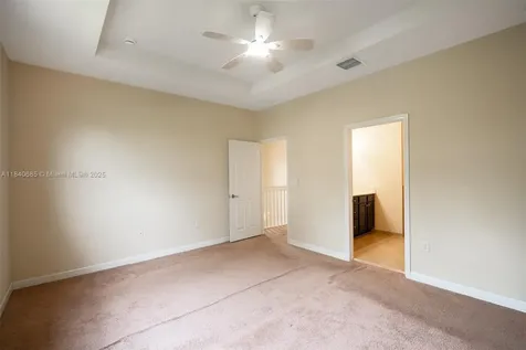 423 SE 33rd Terrace Homestead FL 33033