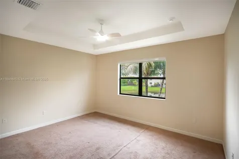 423 SE 33rd Terrace Homestead FL 33033