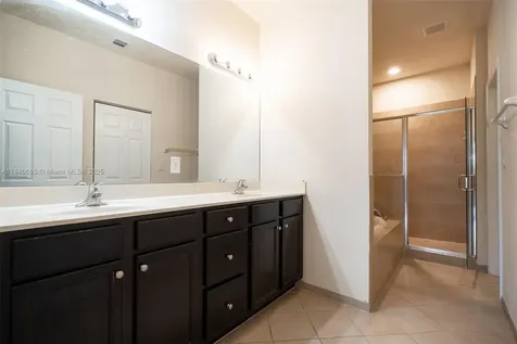 423 SE 33rd Terrace Homestead FL 33033