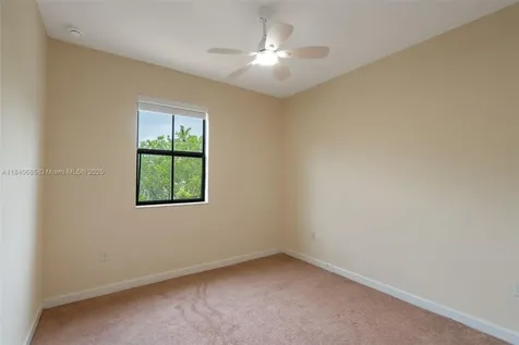 423 SE 33rd Terrace Homestead FL 33033