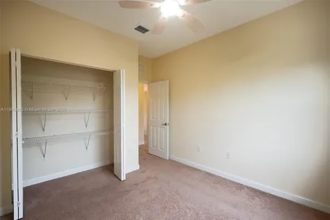 423 SE 33rd Terrace Homestead FL 33033