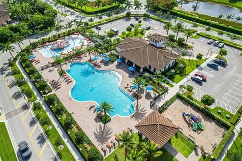 423 SE 33rd Terrace Homestead FL 33033