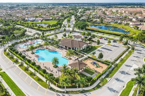 423 SE 33rd Terrace Homestead FL 33033
