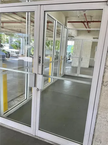 3201 W Flagler Street Miami FL 33135