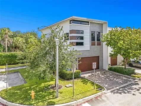 4460 NW 8th Place Plantation FL 33317