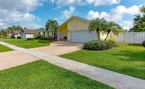 750 SW 158th Terrace Sunrise FL 33326