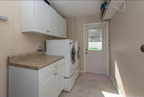 750 SW 158th Terrace Sunrise FL 33326