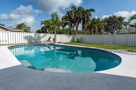 750 SW 158th Terrace Sunrise FL 33326