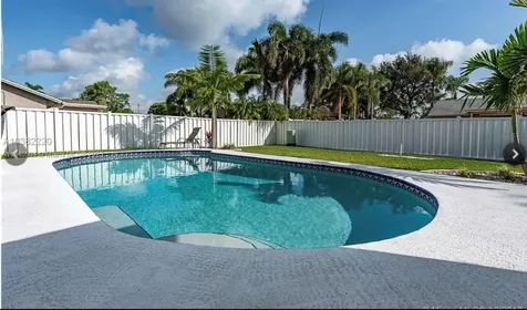 750 SW 158th Terrace Sunrise FL 33326
