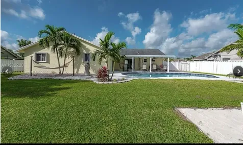 750 SW 158th Terrace Sunrise FL 33326