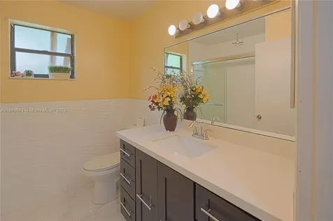 16480 SW 299th Drive Homestead FL 33033