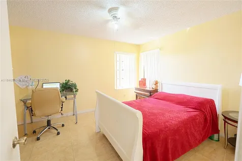 16480 SW 299th Drive Homestead FL 33033