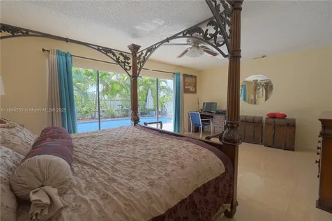 16480 SW 299th Drive Homestead FL 33033