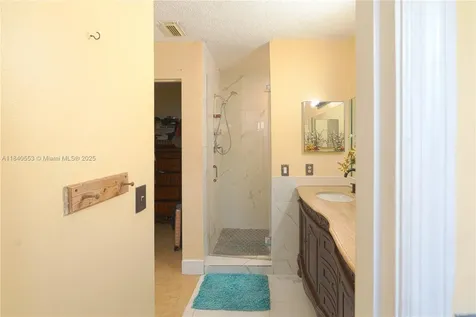 16480 SW 299th Drive Homestead FL 33033