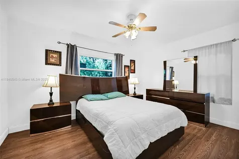 370 NE 87th Street El Portal FL 33138