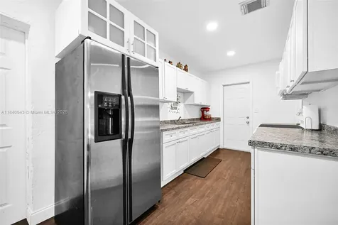 370 NE 87th Street El Portal FL 33138