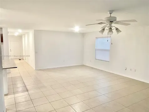 982 SW Alcantarra Boulevard Port St. Lucie FL 34953