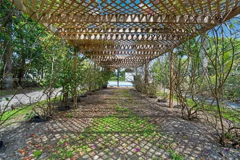 14401 Sunset Southwest Ranches FL 33330