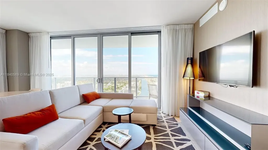 4010 S Ocean Drive Hollywood FL 33019