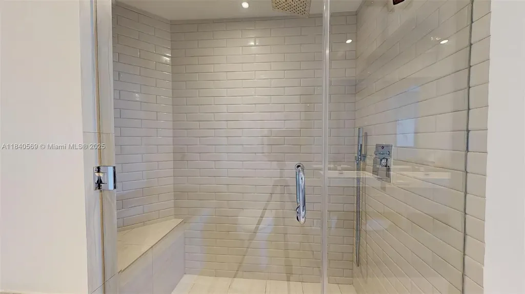 4010 S Ocean Drive Hollywood FL 33019